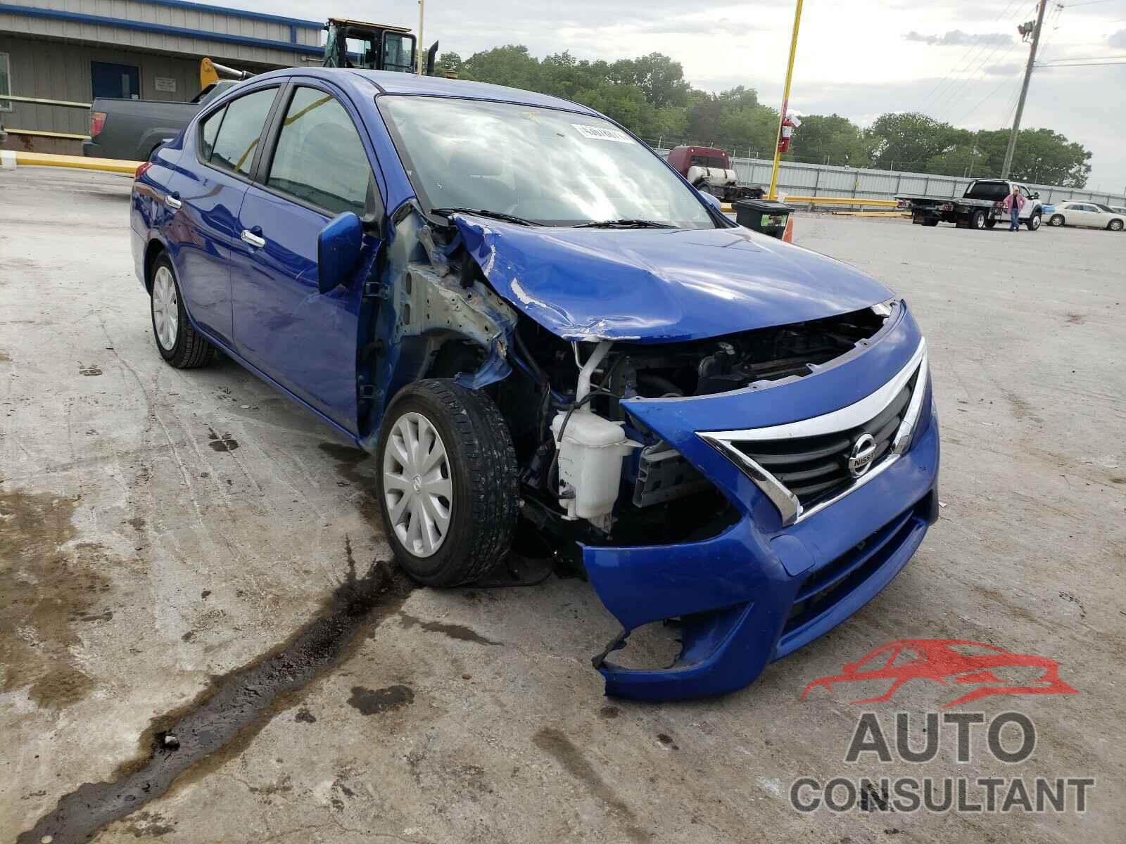 NISSAN VERSA 2017 - 3N1CN7AP4HL855336