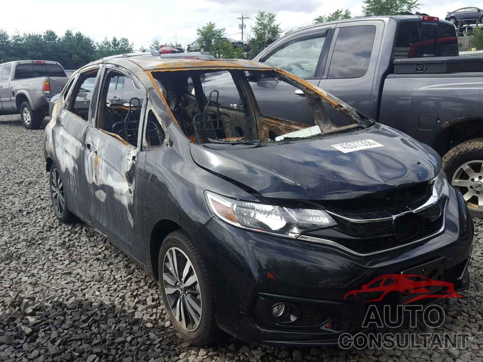 HONDA FIT 2018 - 3HGGK5H82JM723977