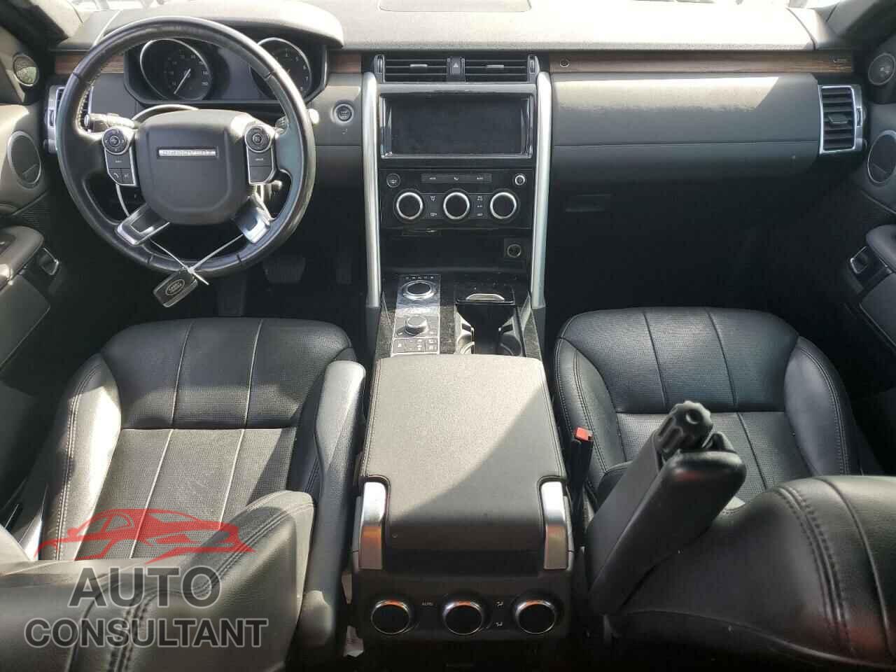 LAND ROVER DISCOVERY 2017 - SALRRBBV3HA043389