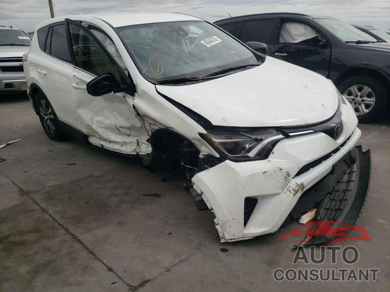TOYOTA RAV4 2017 - JTMZFREV2HJ719058