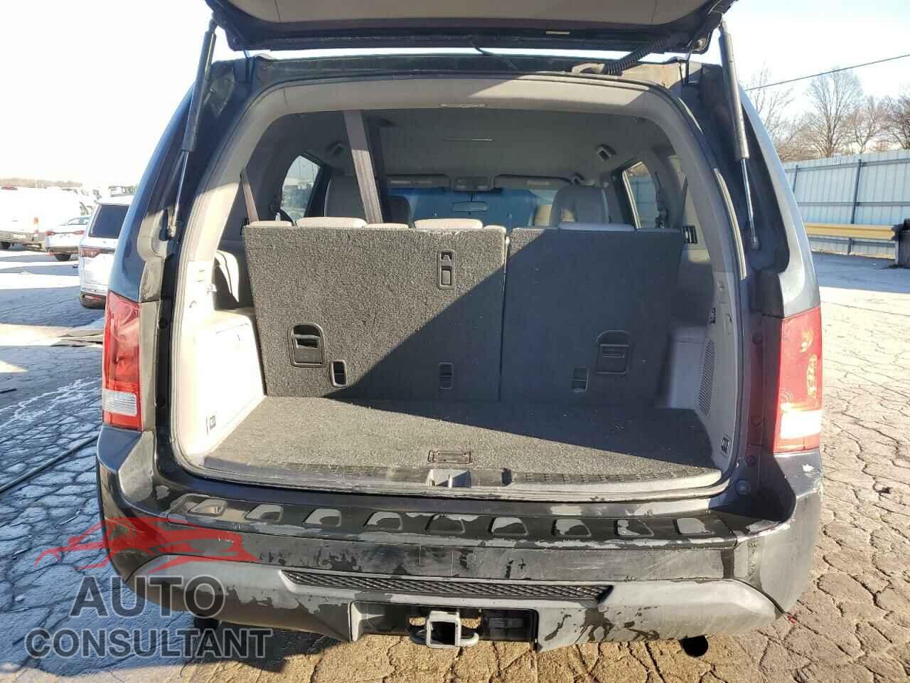 HONDA PILOT 2014 - 5FNYF3H26EB027494