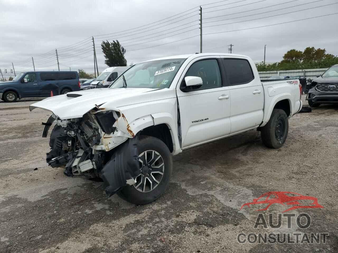 TOYOTA TACOMA 2020 - 3TMCZ5AN6LM326297