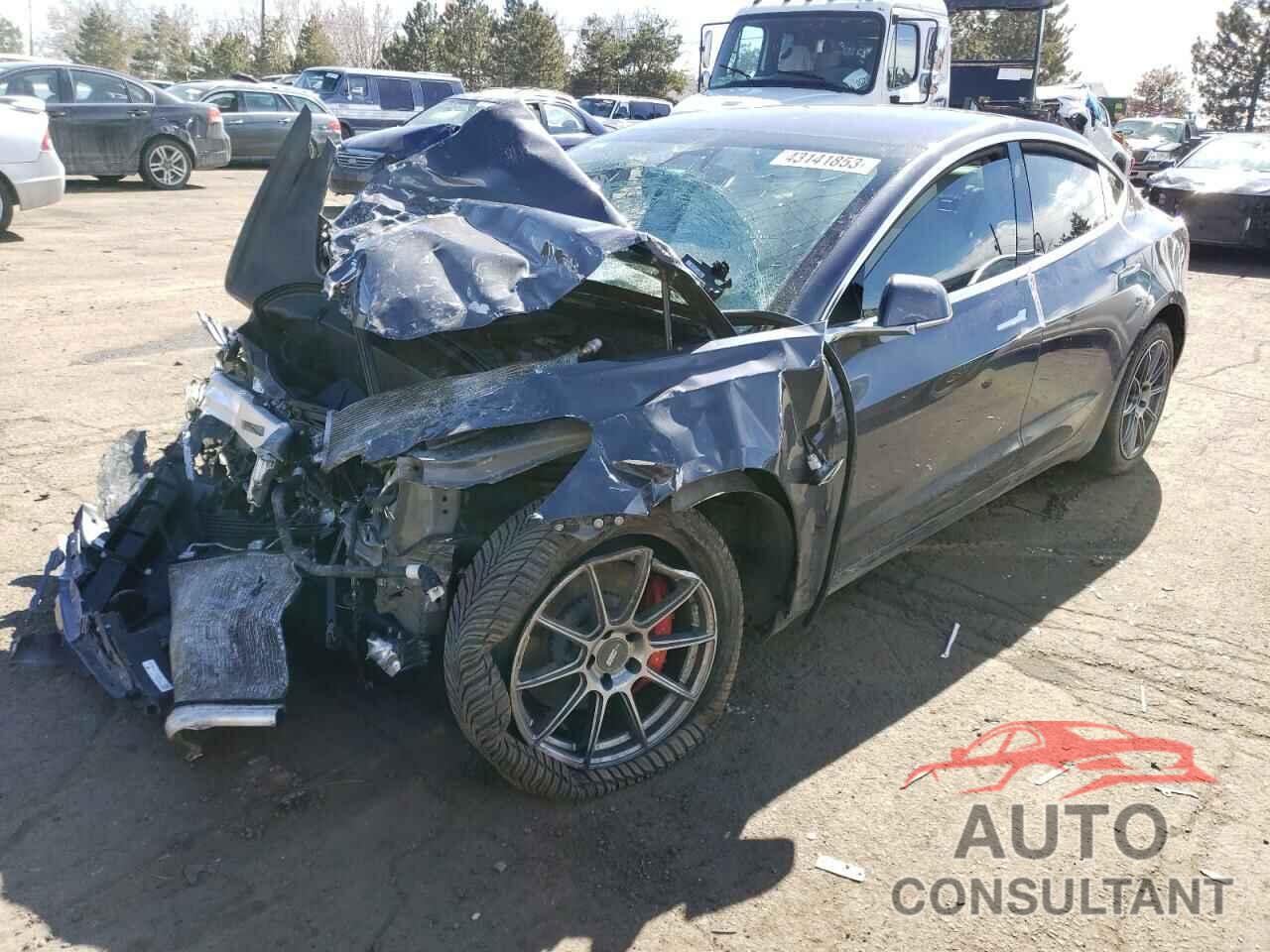 TESLA MODEL 3 2019 - 5YJ3E1EB5KF214081