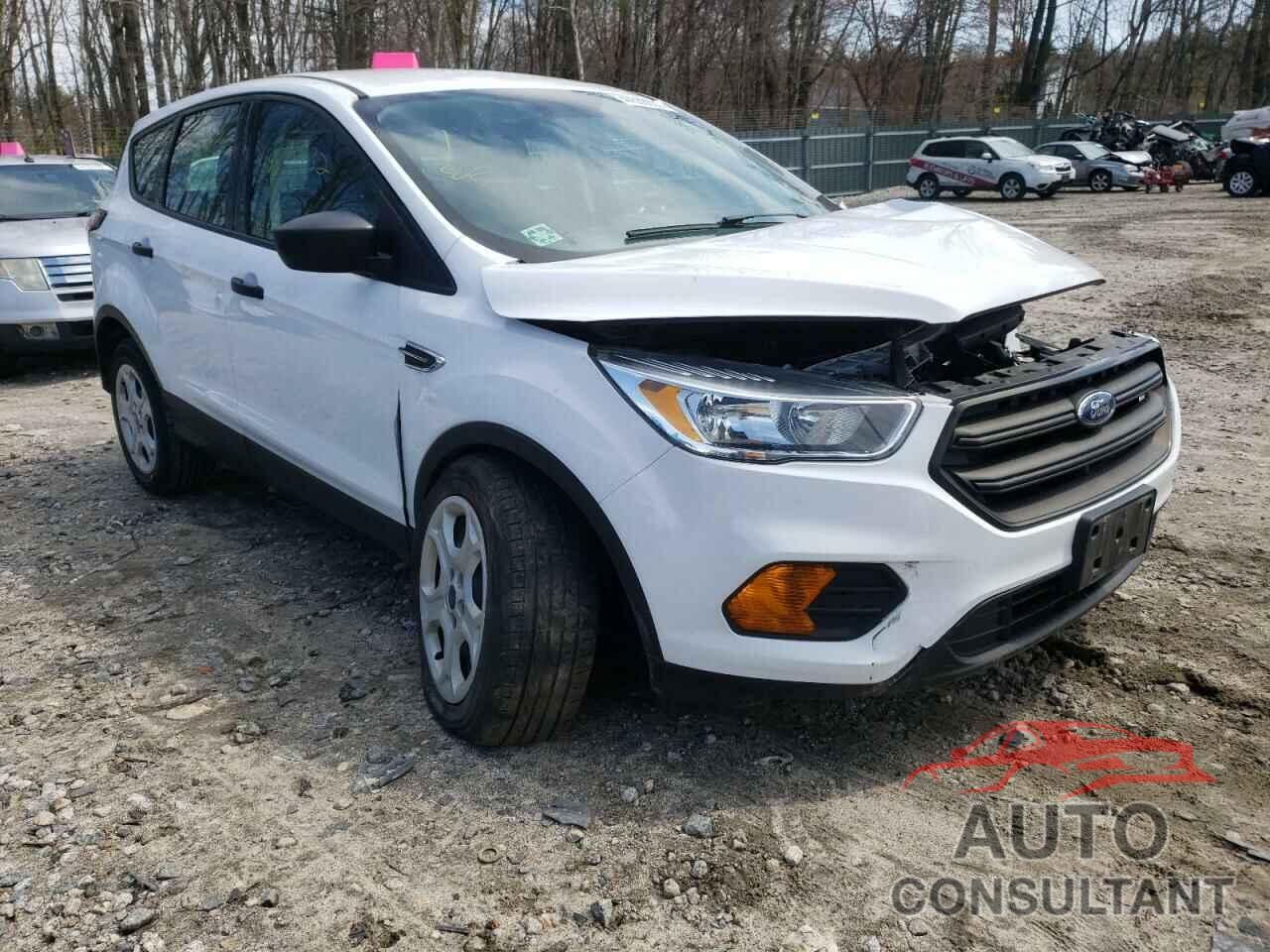 FORD ESCAPE 2017 - 1FMCU0F74HUC30064