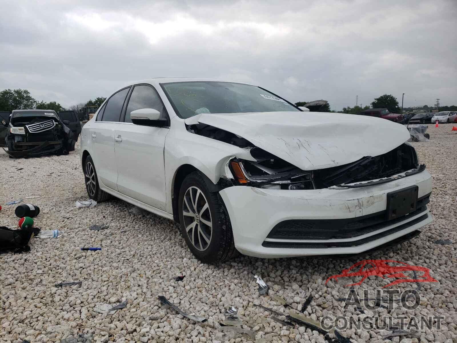 VOLKSWAGEN JETTA 2017 - 3VWDB7AJ5HM290141