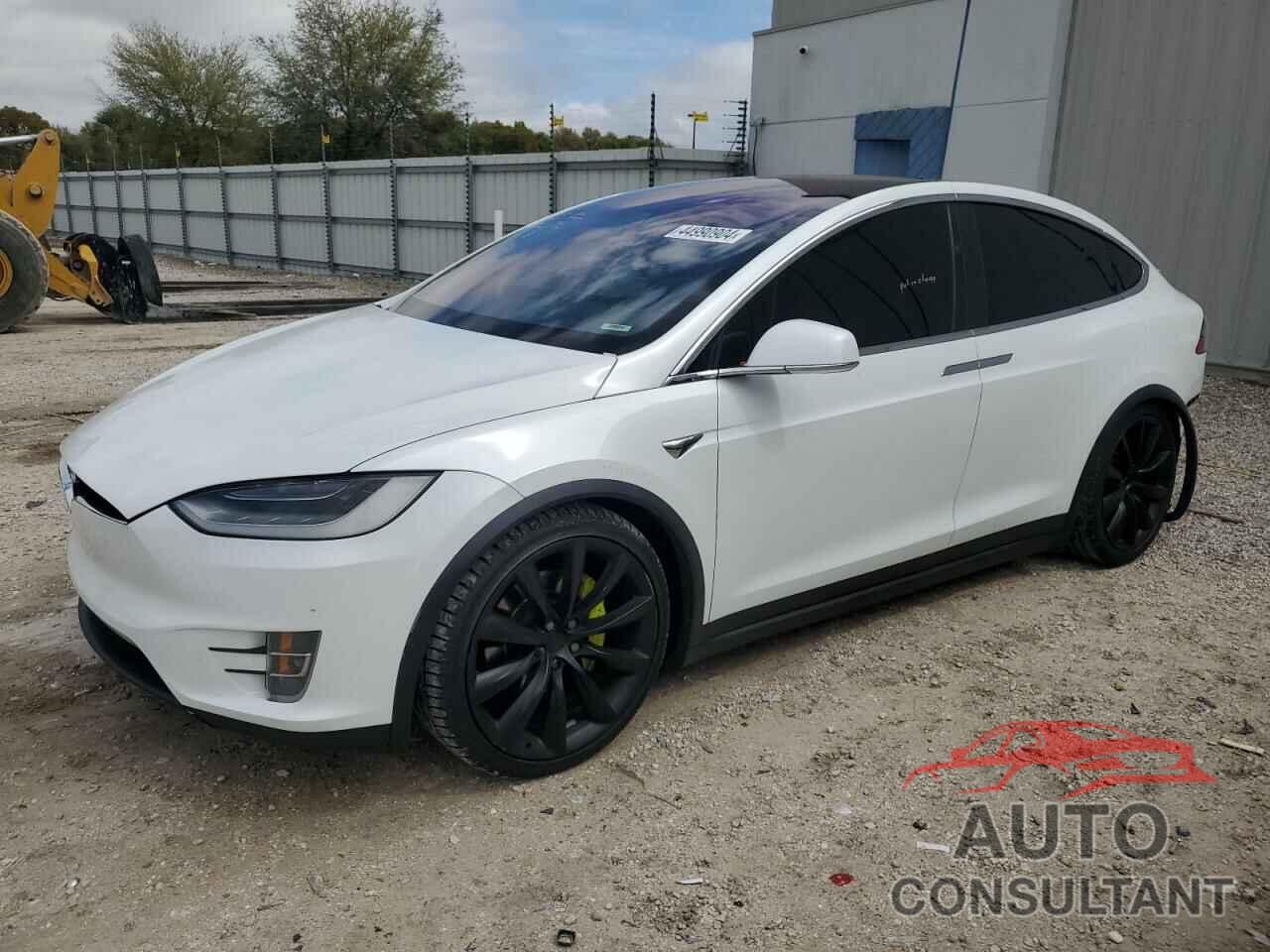 TESLA MODEL X 2019 - 5YJXCAE28KF189930