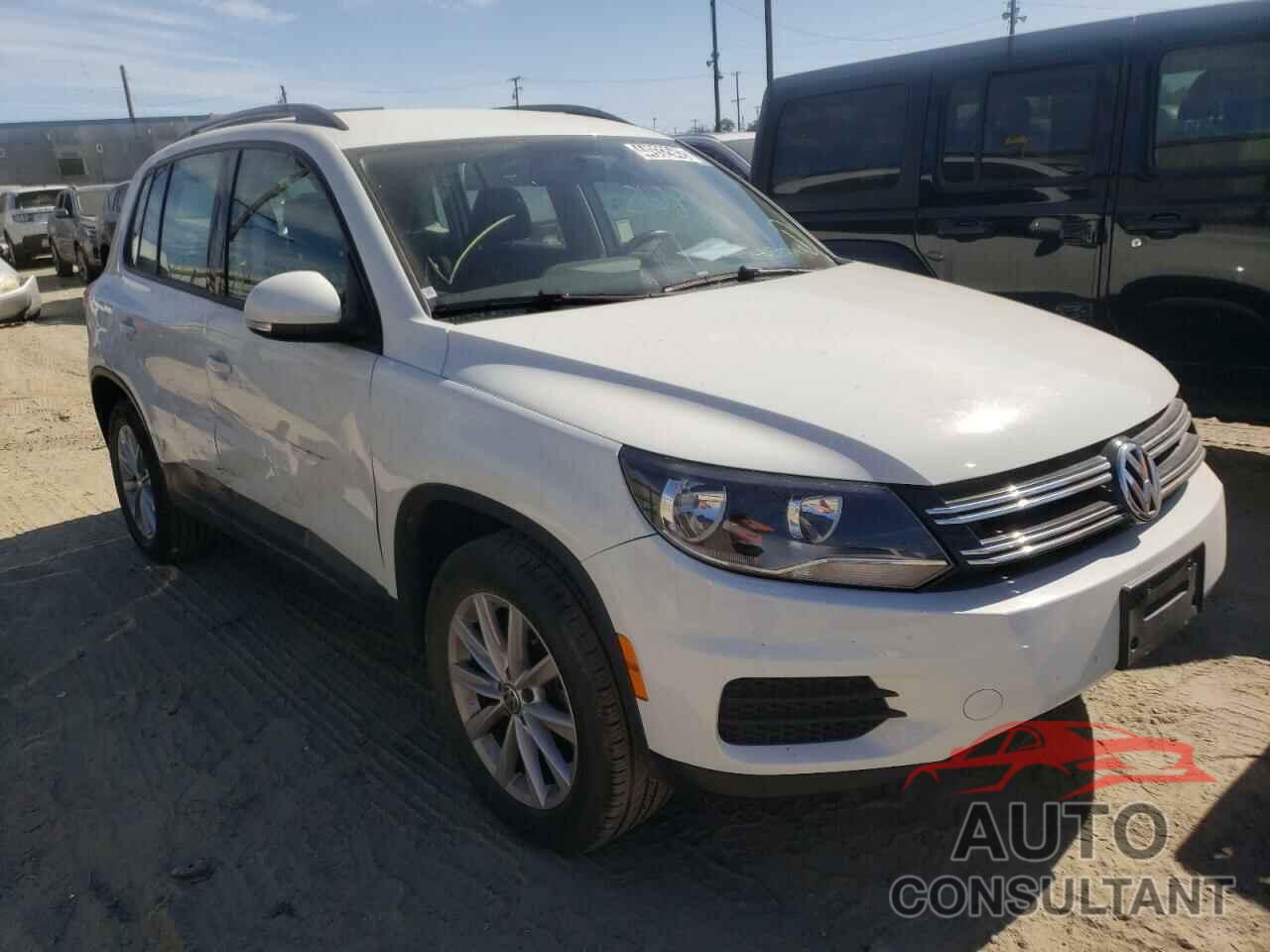 VOLKSWAGEN TIGUAN LIM 2018 - WVGAV7AX6JK001326