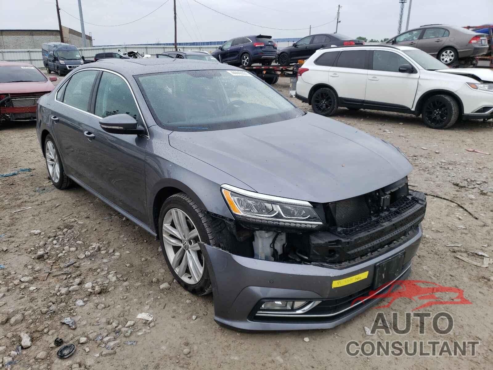 VOLKSWAGEN PASSAT 2018 - 1VWBA7A37JC000484