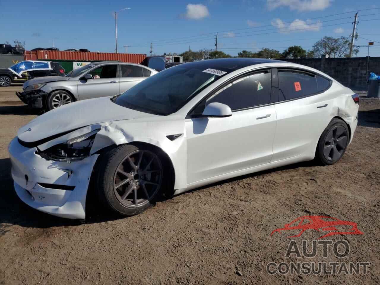 TESLA MODEL 3 2021 - 5YJ3E1EA3MF084795