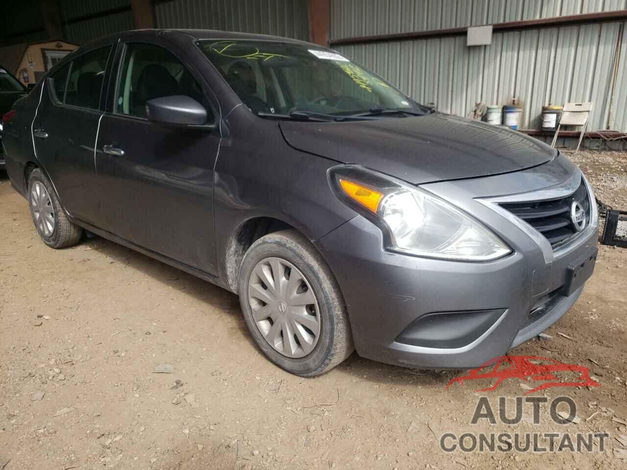 NISSAN VERSA 2017 - 3N1CN7AP1HL841412