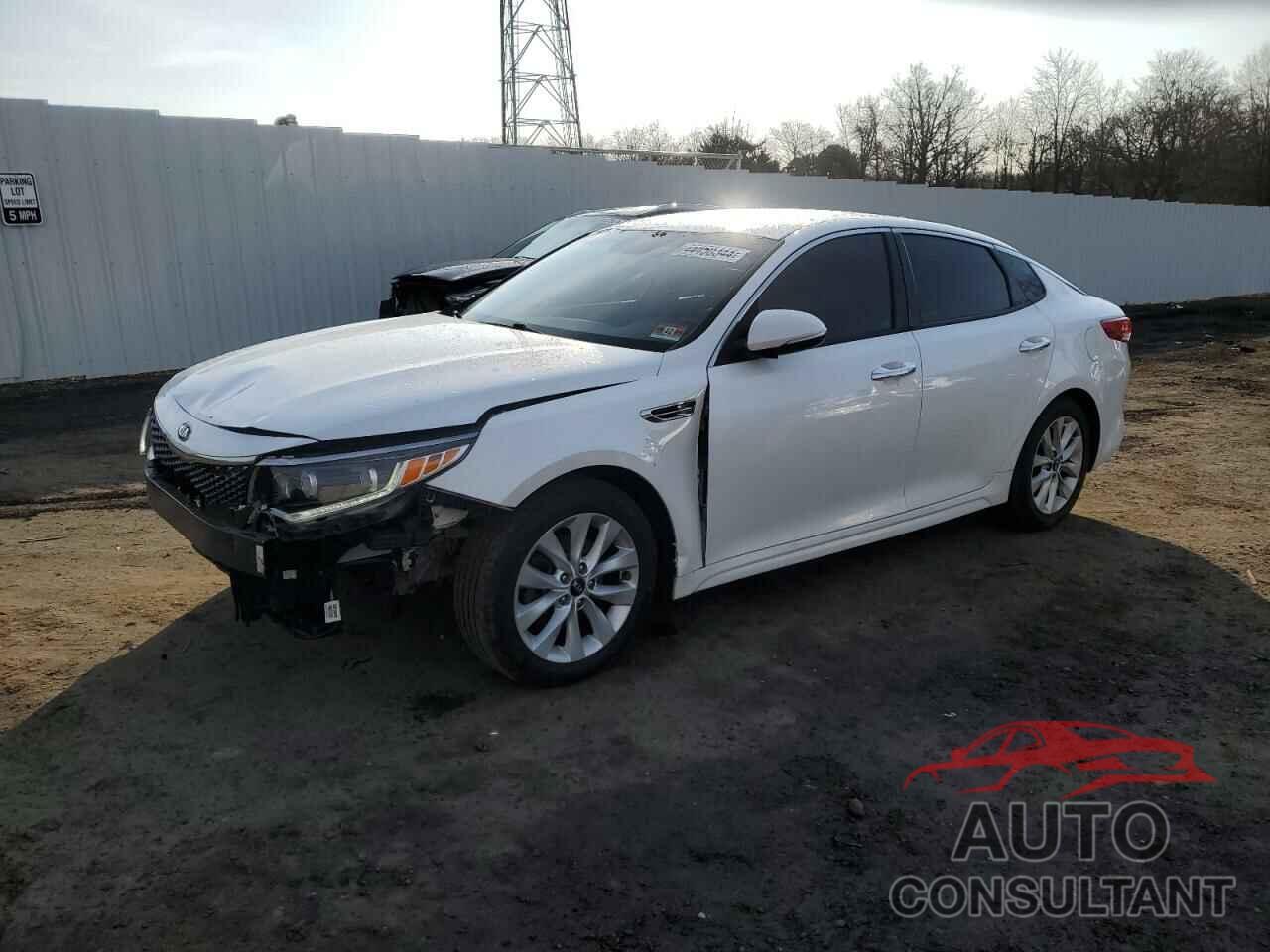 KIA OPTIMA 2016 - 5XXGU4L38GG120461