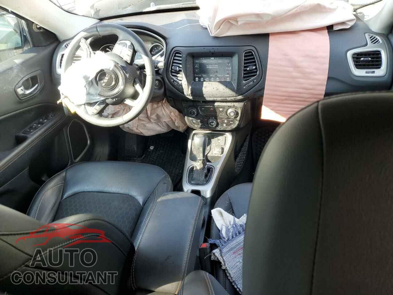 JEEP COMPASS 2019 - 3C4NJDBB5KT728976