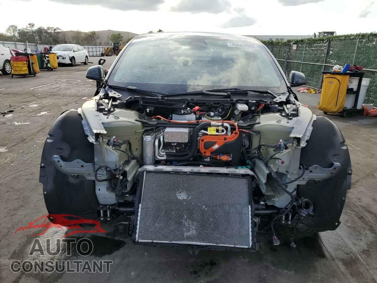 TESLA MODEL 3 2023 - 5YJ3E1EA5PF600143