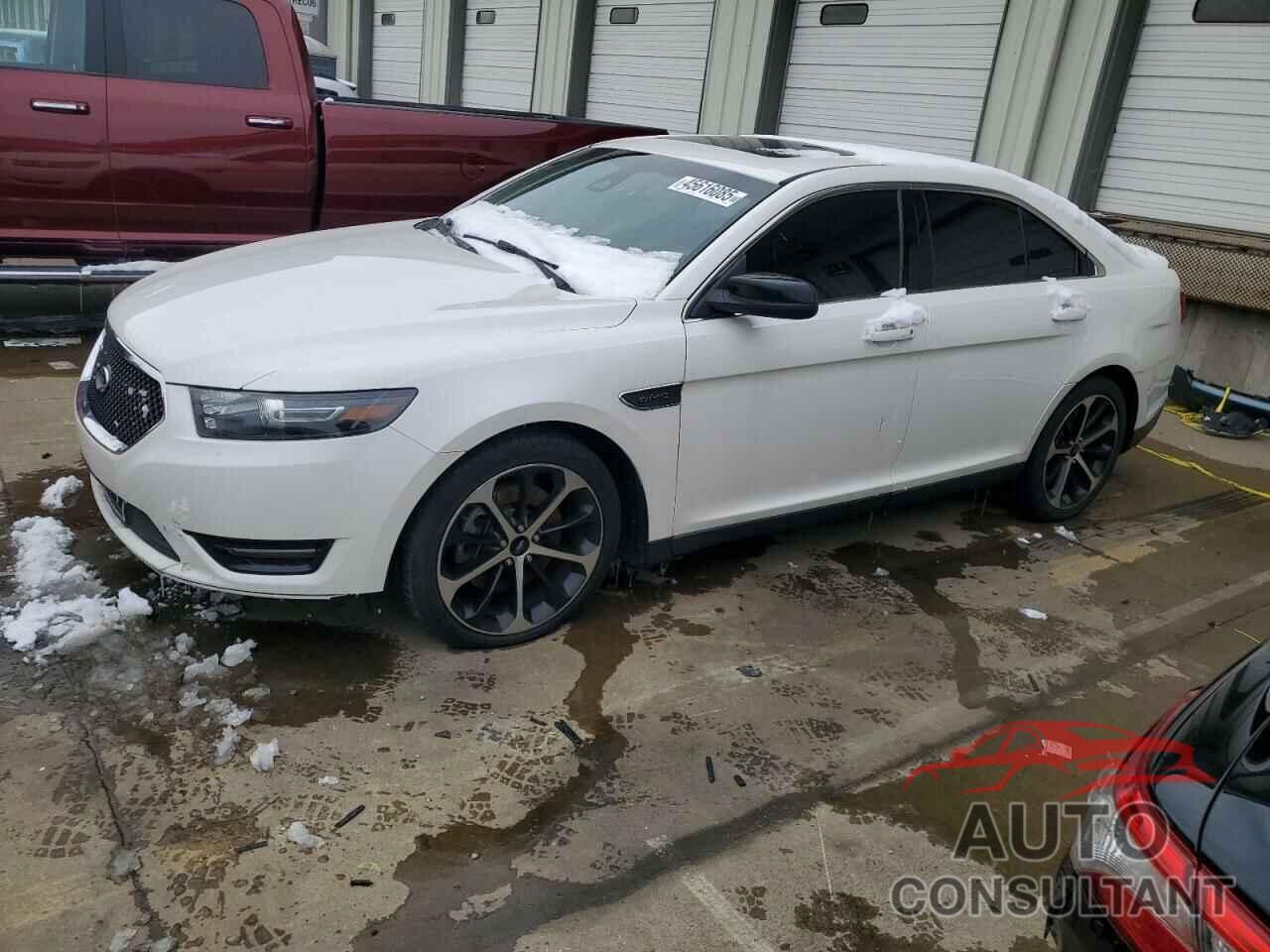 FORD TAURUS 2015 - 1FAHP2KT1FG131638