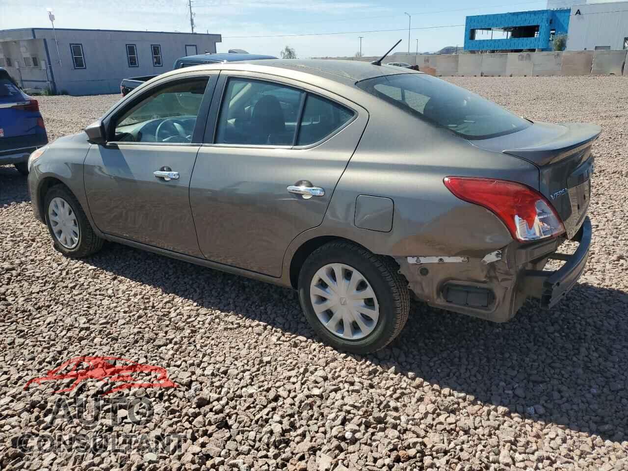 NISSAN VERSA 2017 - 3N1CN7AP3HL802336