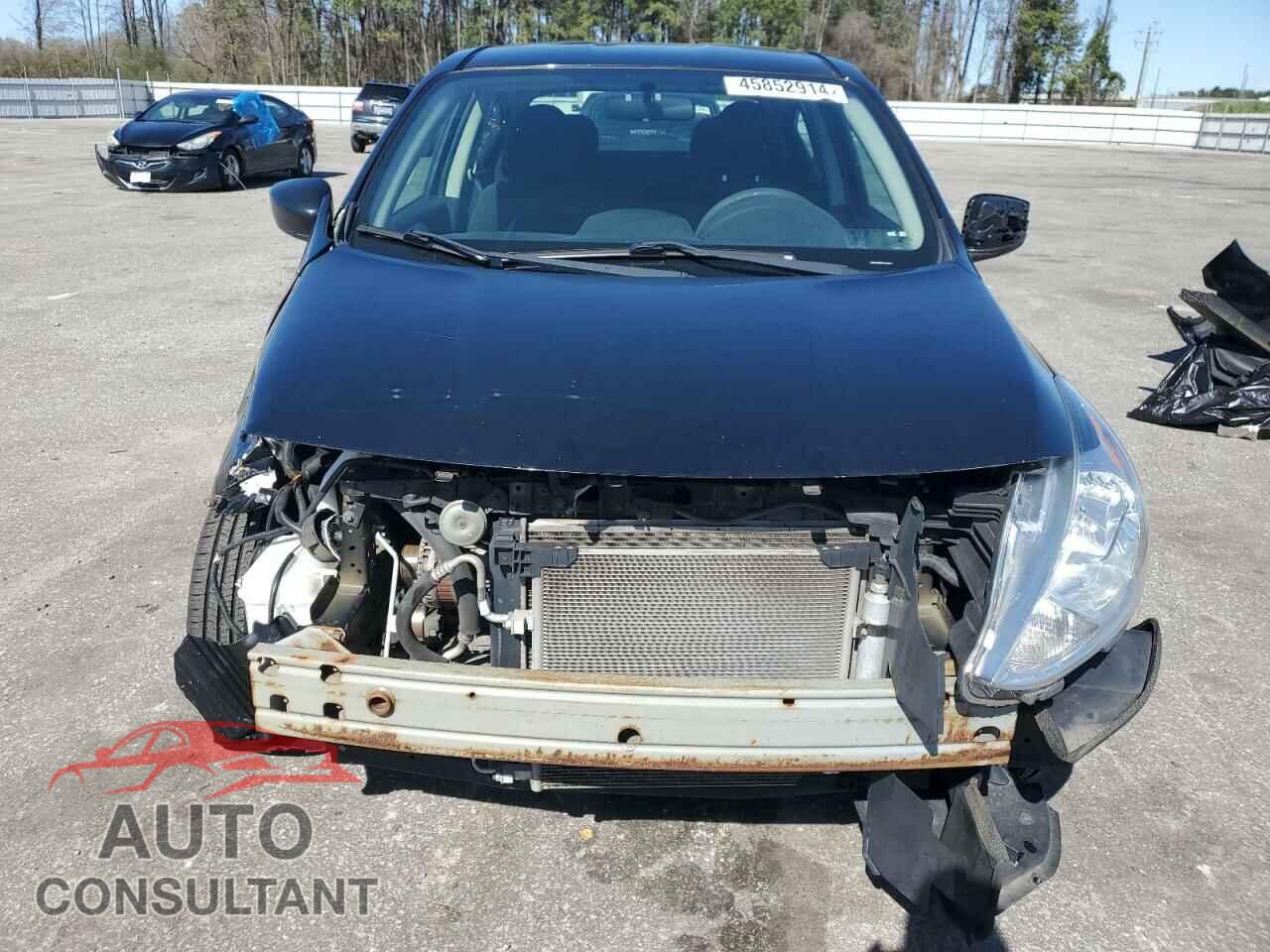 NISSAN VERSA 2017 - 3N1CN7AP3HL840598