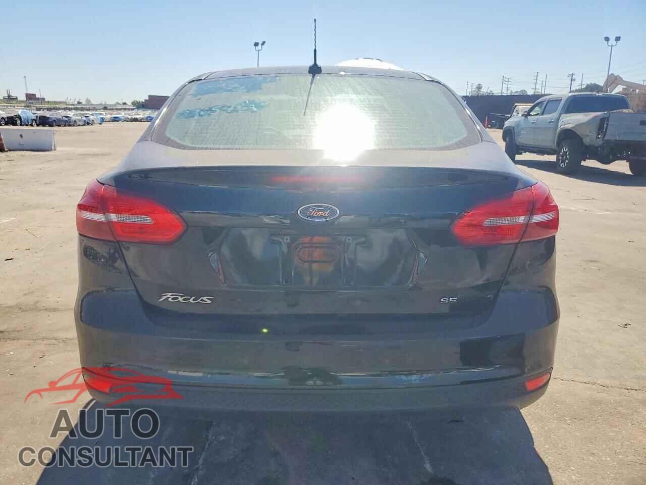 FORD FOCUS 2016 - 1FADP3F27GL203571