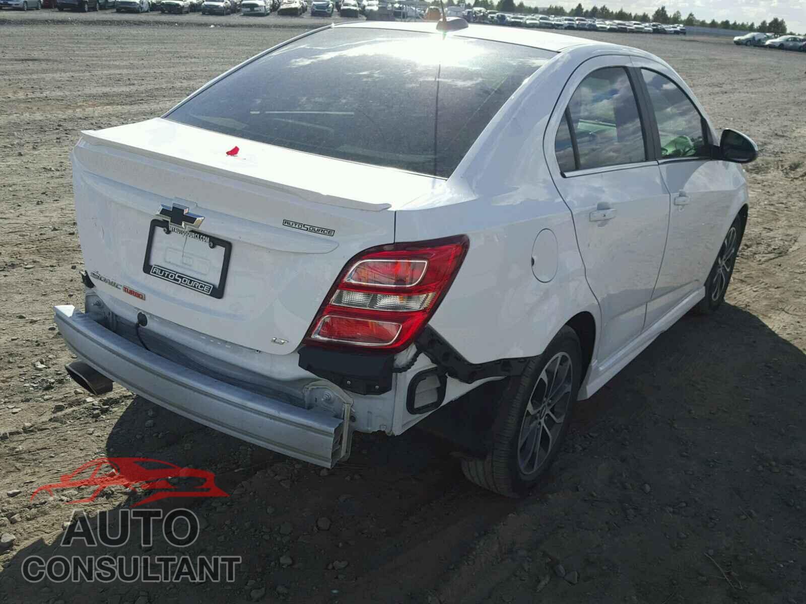 CHEVROLET SONIC 2017 - 1G1JD5SB0H4143340