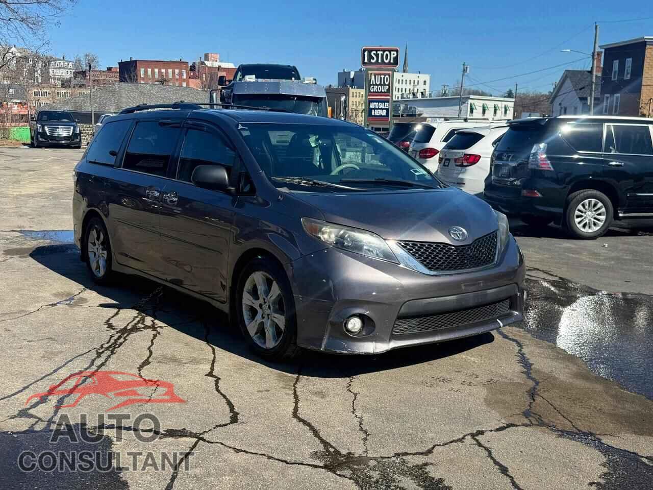 TOYOTA SIENNA 2013 - 5TDXK3DC3DS280983
