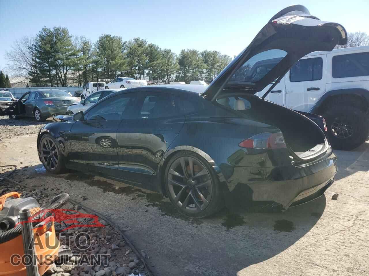 TESLA MODEL S 2022 - 5YJSA1E61NF459751
