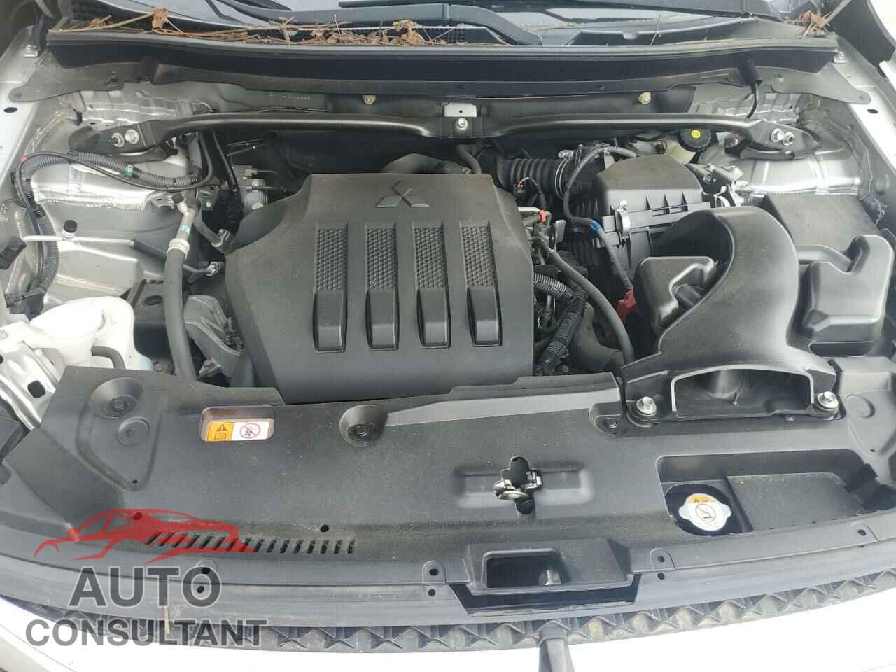 MITSUBISHI ECLIPSE 2018 - JA4AS3AA4JZ044663