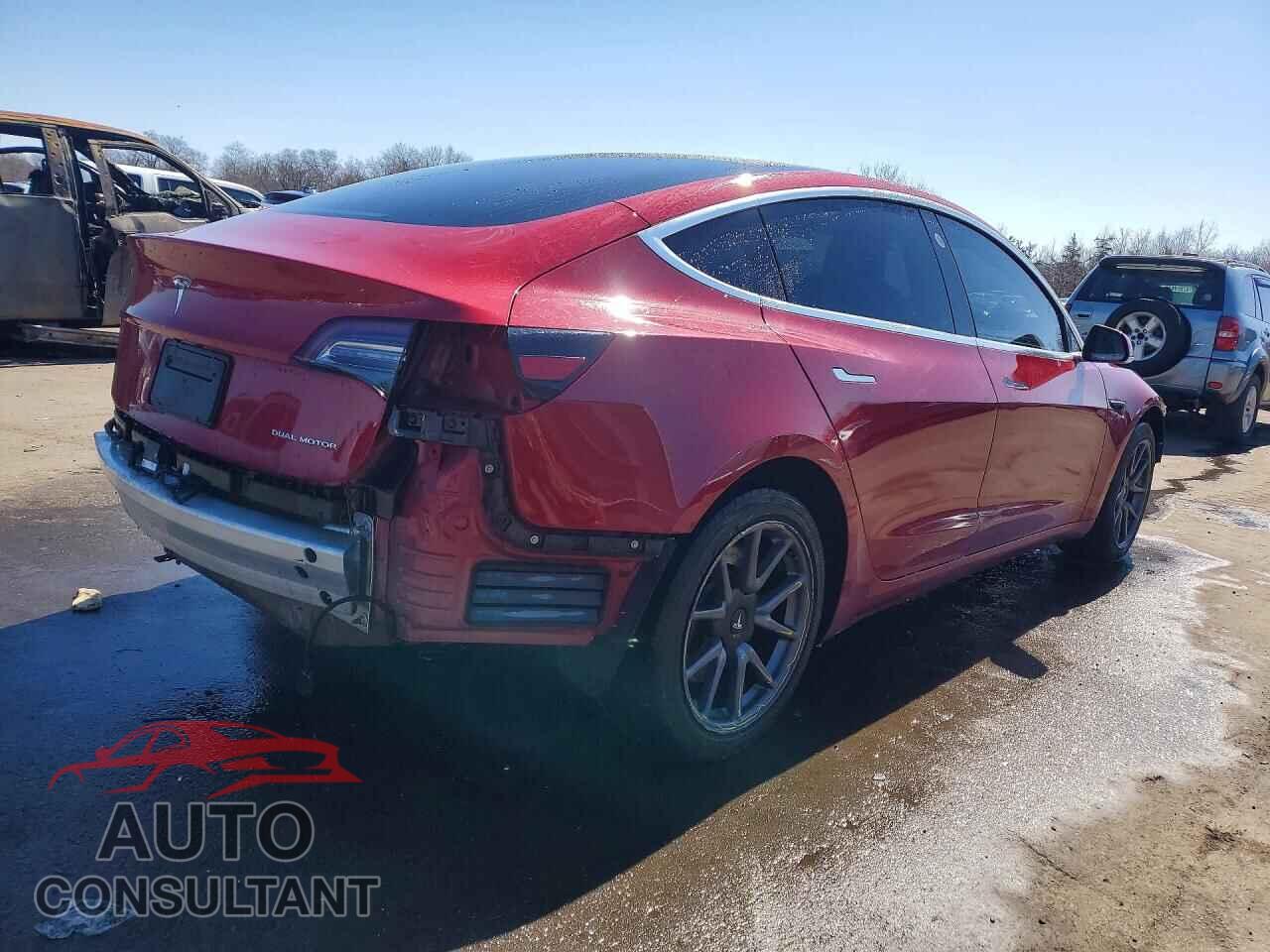 TESLA MODEL 3 2019 - 5YJ3E1EB6KF452358