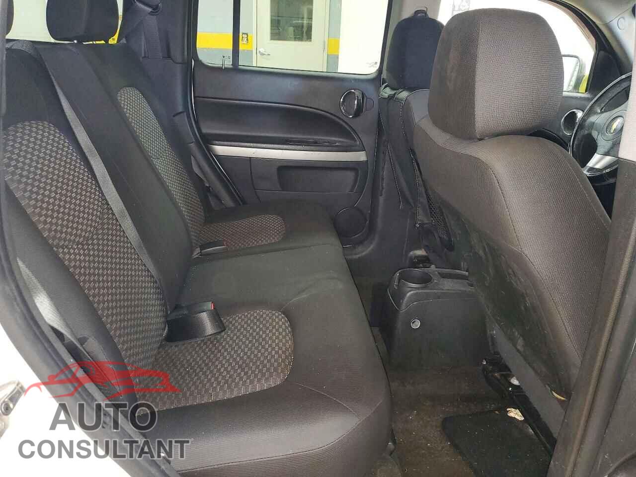 CHEVROLET HHR 2011 - 3GNBAAFW4BS641663