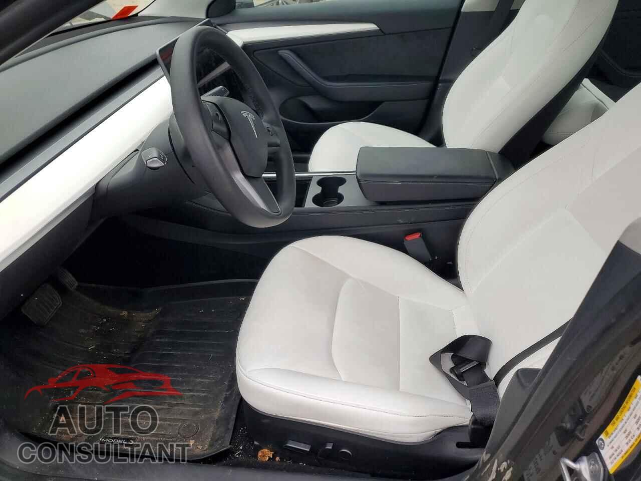 TESLA MODEL 3 2023 - 5YJ3E1EA7PF697989