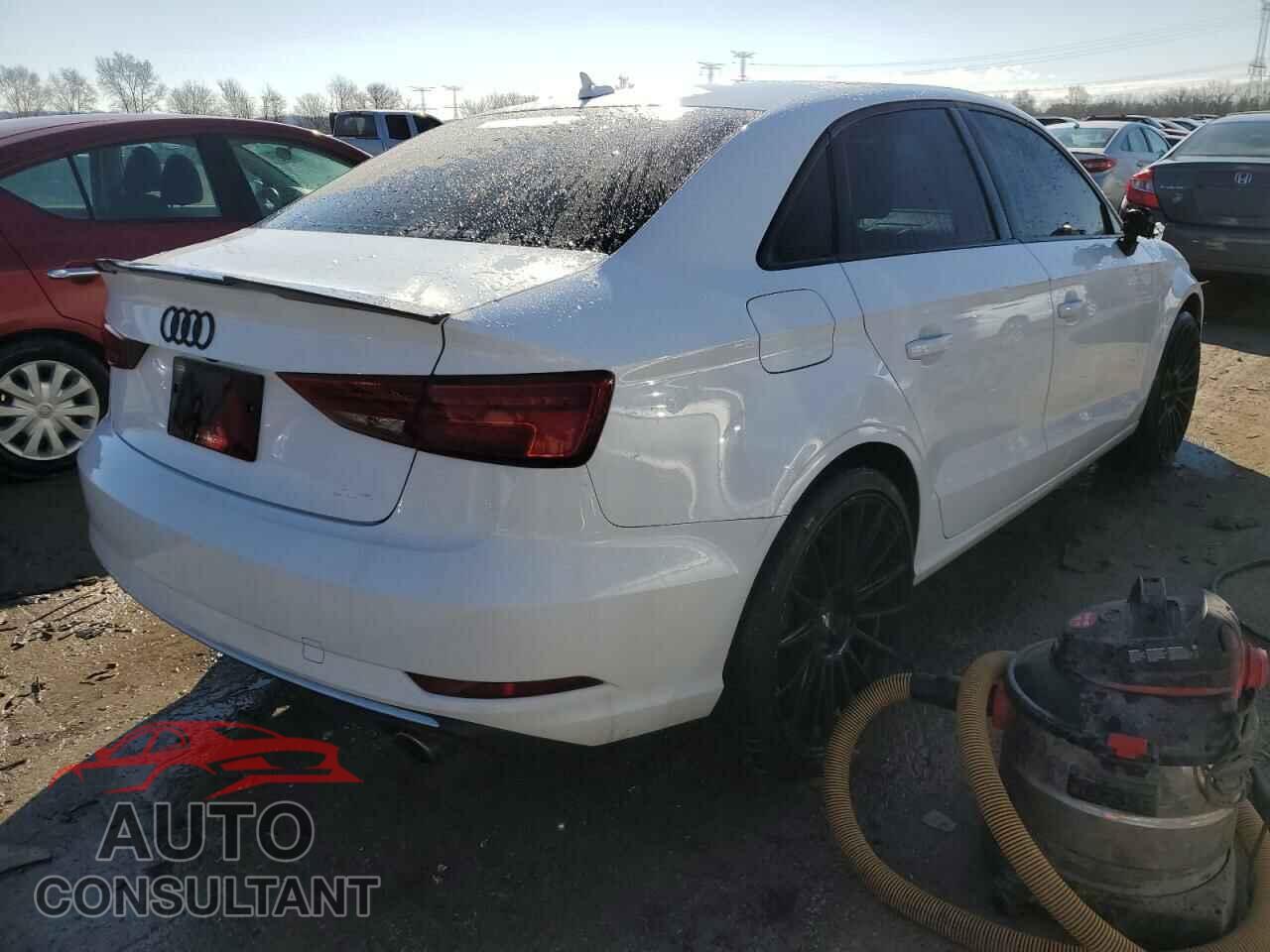 AUDI A3 2017 - WAUB8GFF9H1025696