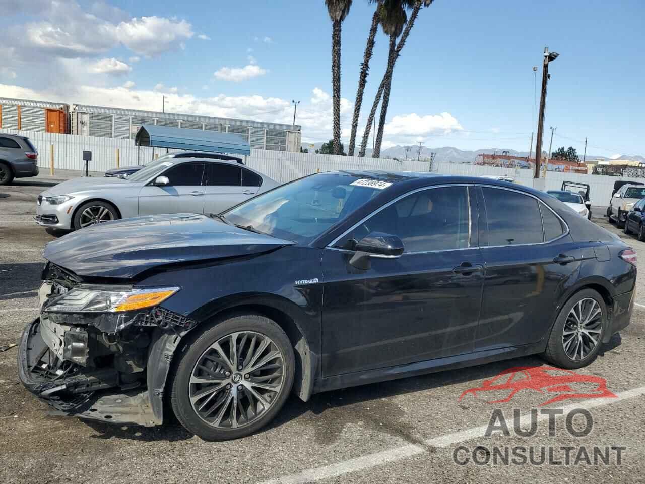 TOYOTA CAMRY 2018 - 4T1B21HK6JU506002
