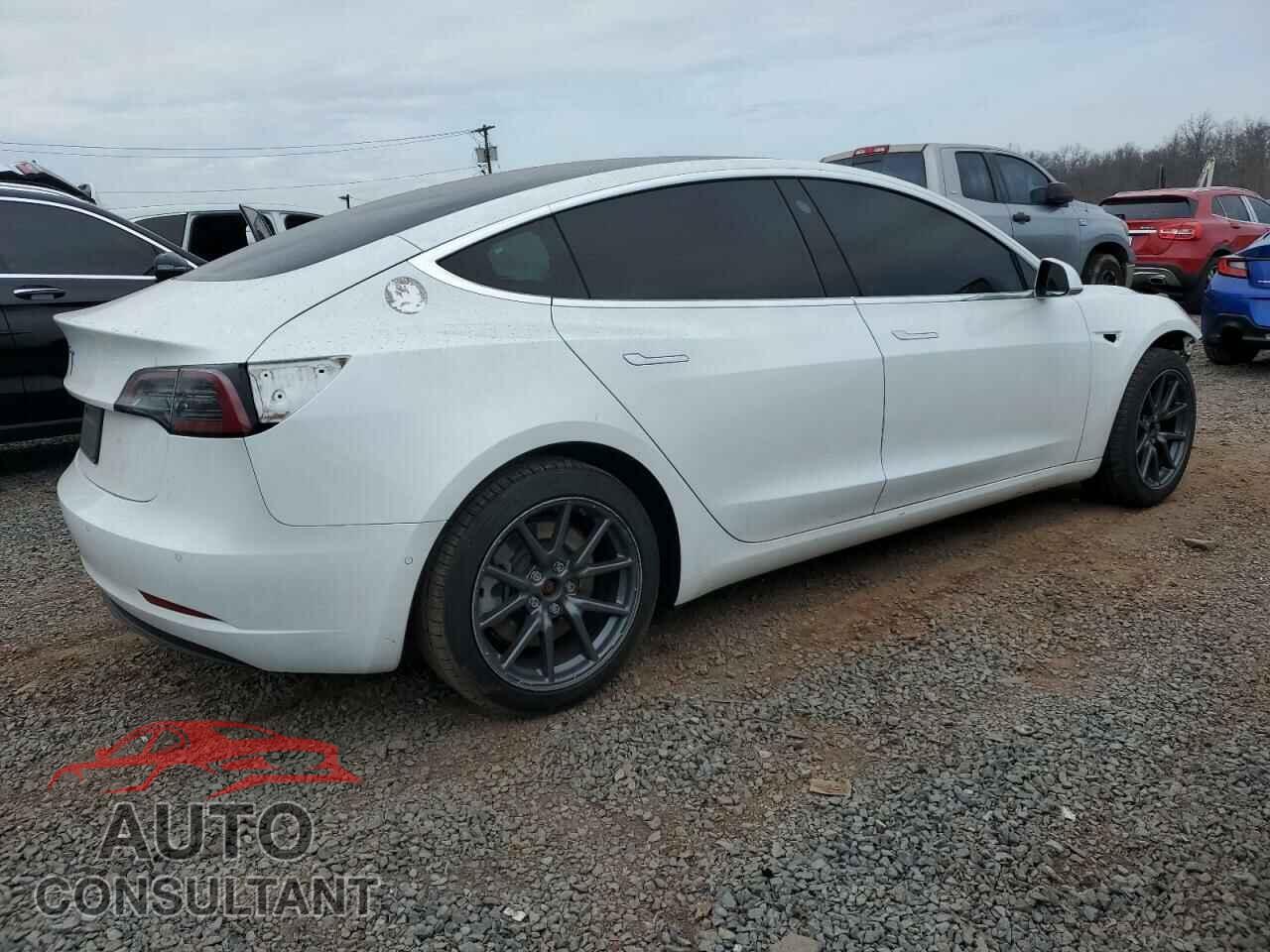 TESLA MODEL 3 2019 - 5YJ3E1EA9KF482607