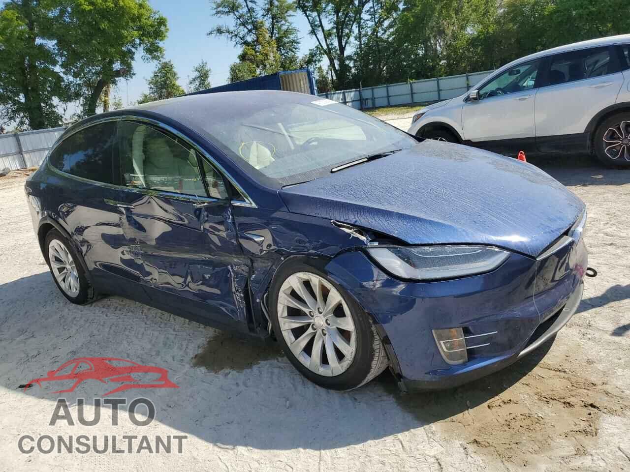 TESLA MODEL X 2017 - 5YJXCBE2XHF079010