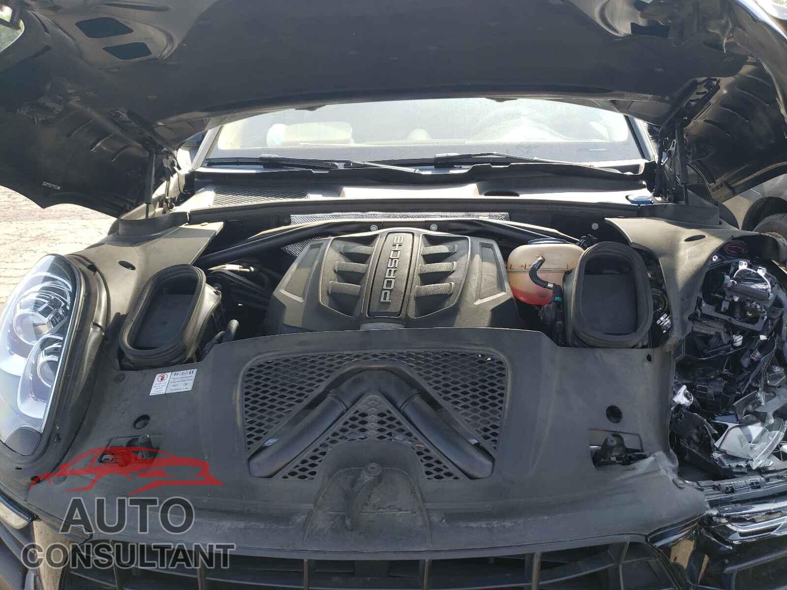 PORSCHE MACAN 2016 - WP1AB2A51GLB50131