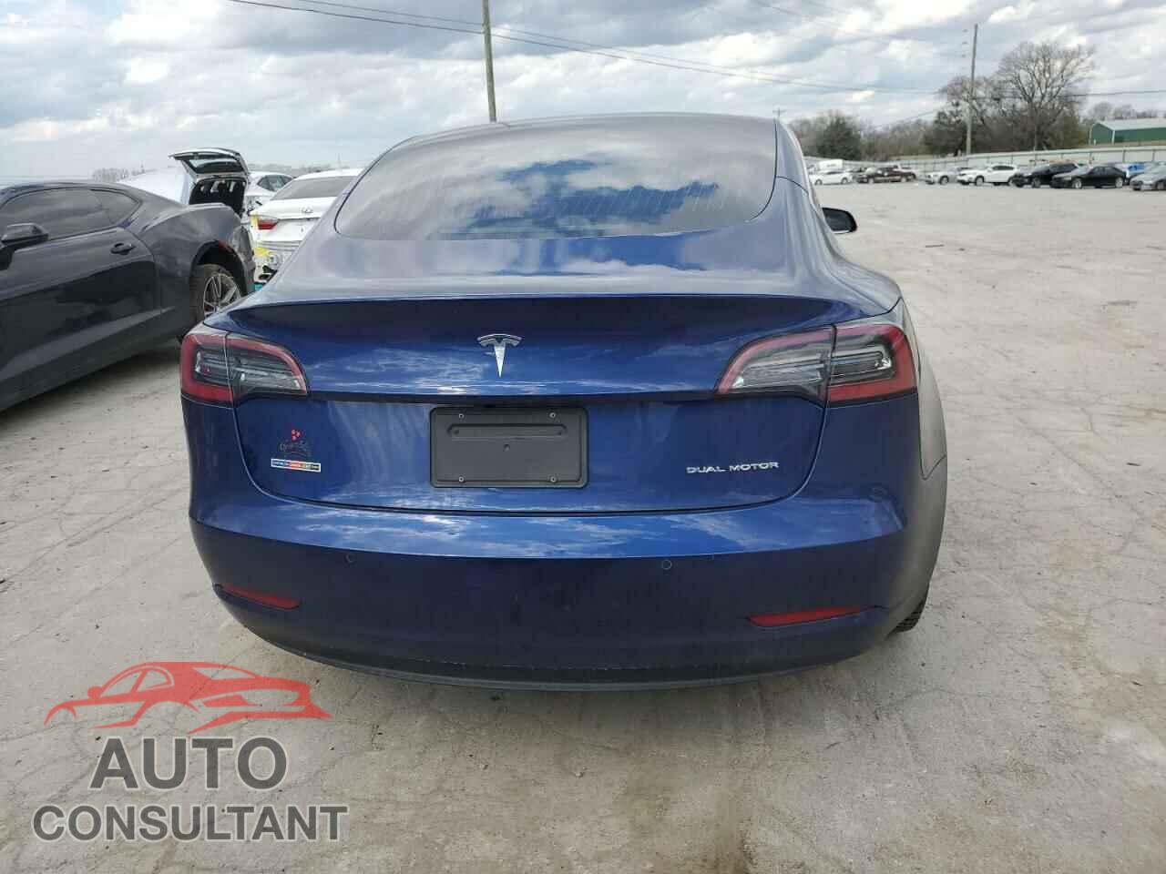 TESLA MODEL 3 2020 - 5YJ3E1EB3LF664619