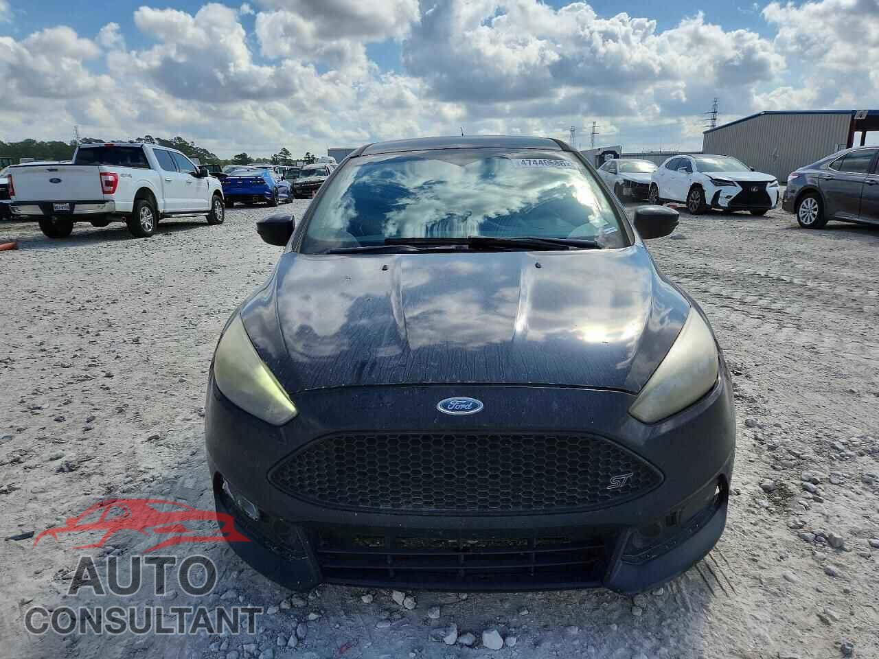 FORD FOCUS 2016 - 1FADP3L93GL281590