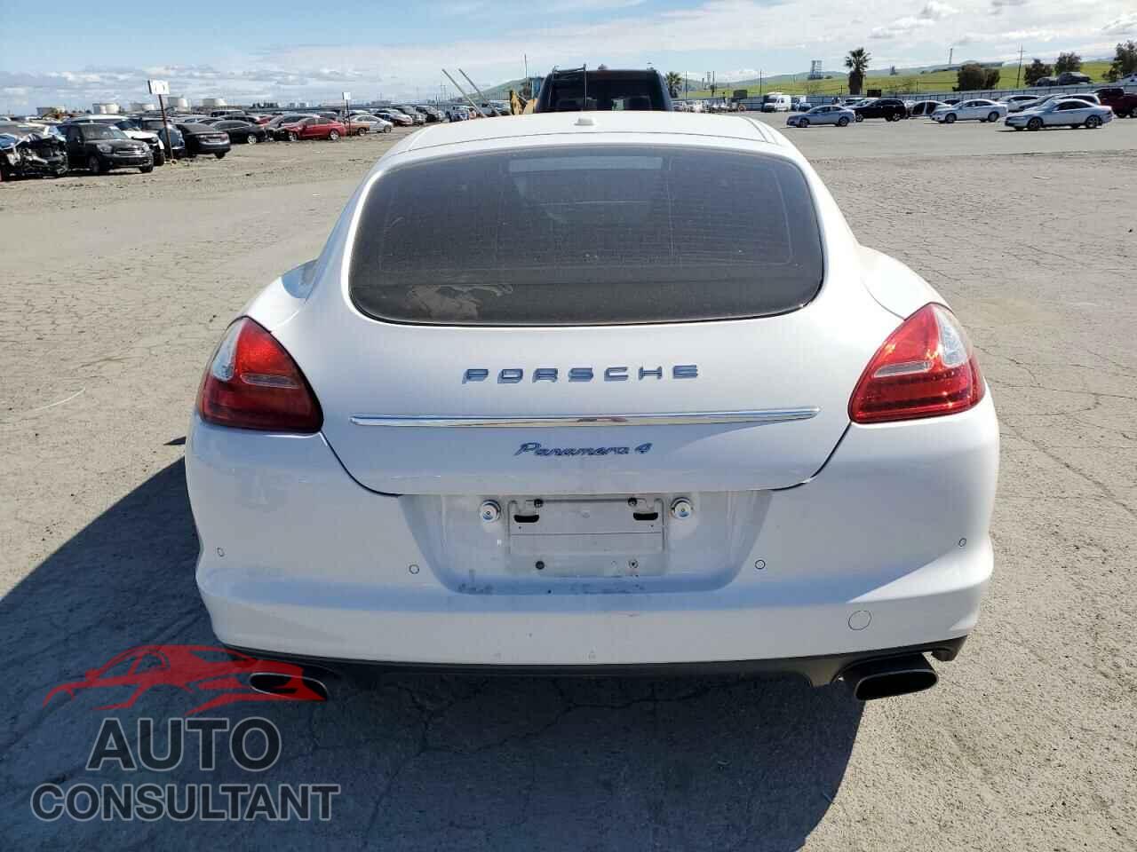 PORSCHE PANAMERA 2011 - WP0AA2A79BL013923