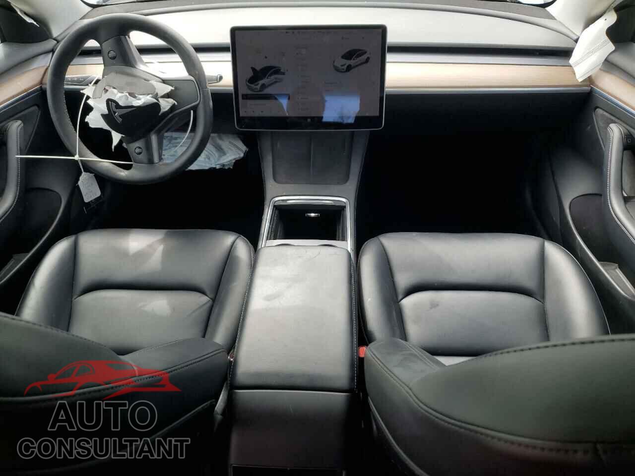 TESLA MODEL 3 2021 - 5YJ3E1EA4MF100258