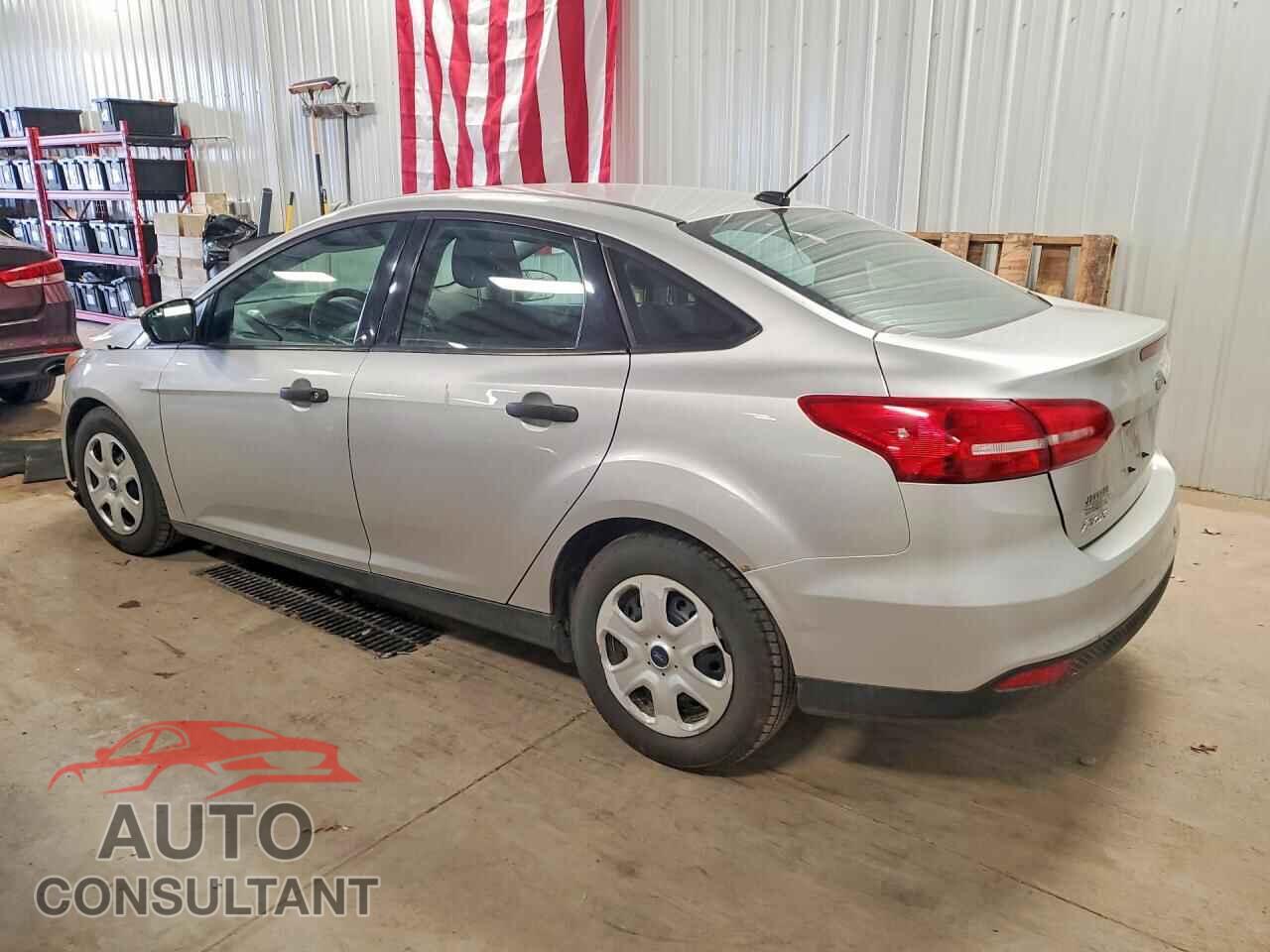 FORD FOCUS 2017 - 1FADP3E23HL210973