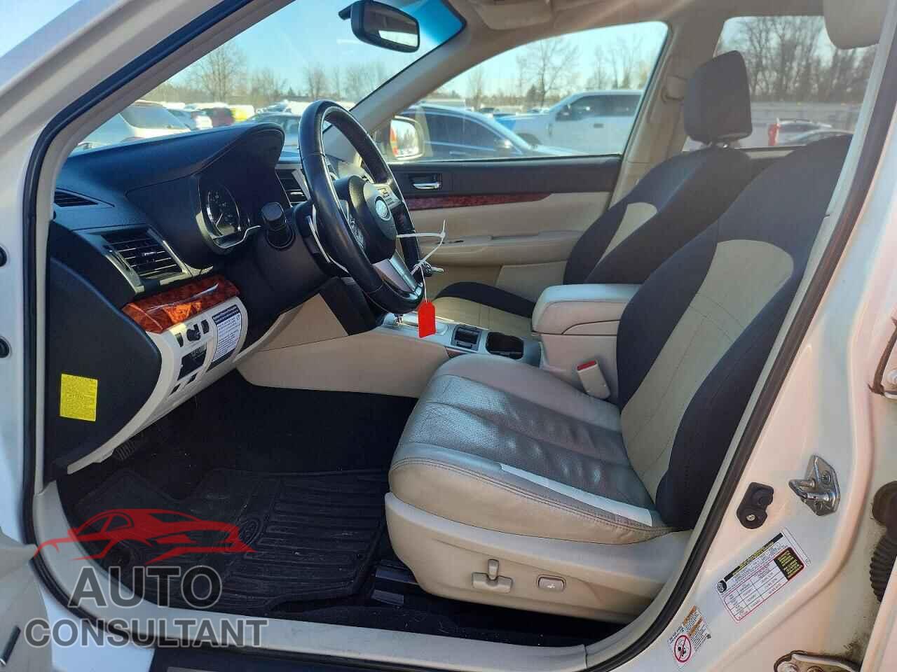 SUBARU OUTBACK 2011 - 4S4BRBLC6B3319657
