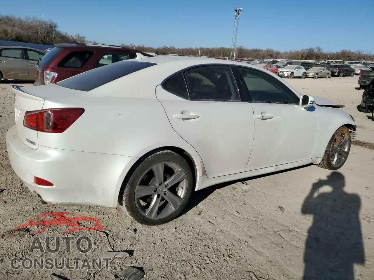 LEXUS IS 2012 - JTHBE5C26C5028539