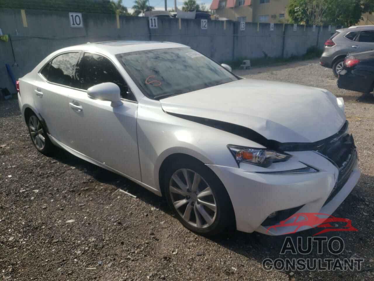 LEXUS IS 2016 - JTHBA1D24G5023607