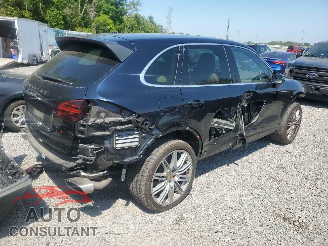 PORSCHE CAYENNE 2017 - WP1AA2A28HKA91711