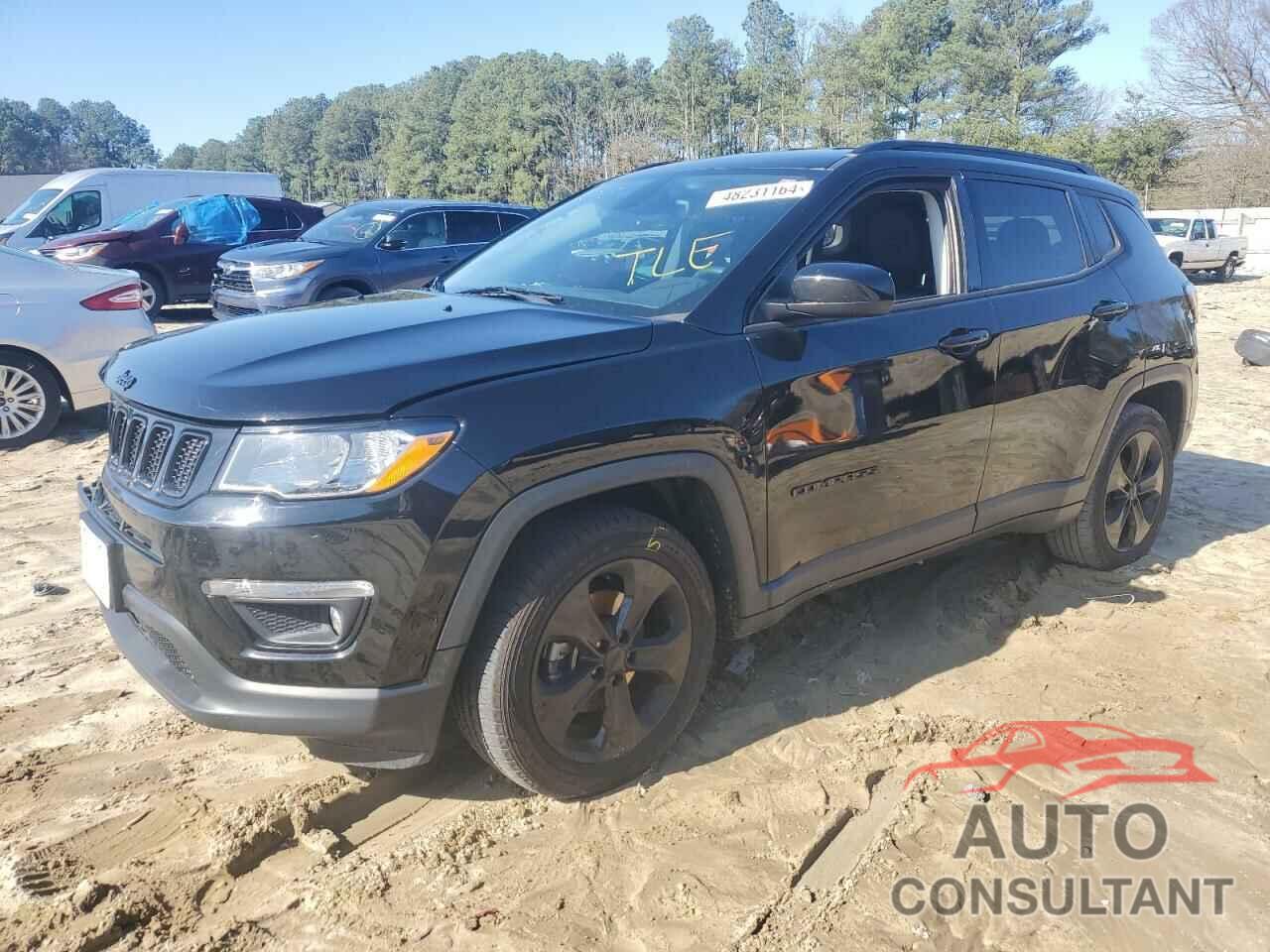 JEEP COMPASS 2018 - 3C4NJCBB4JT300339