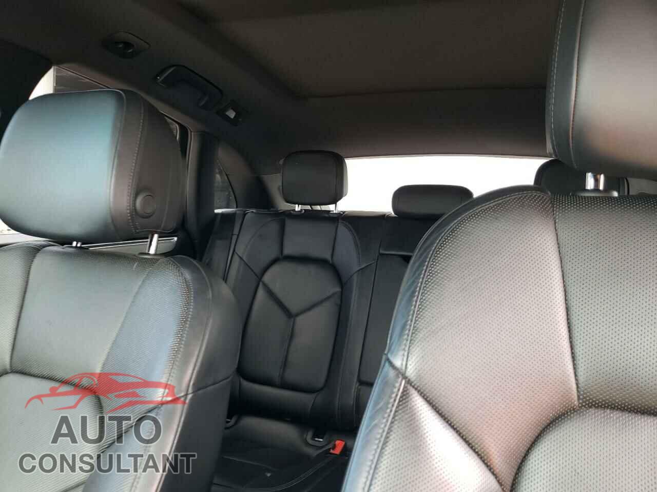 PORSCHE MACAN 2016 - WP1AB2A53GLB53029