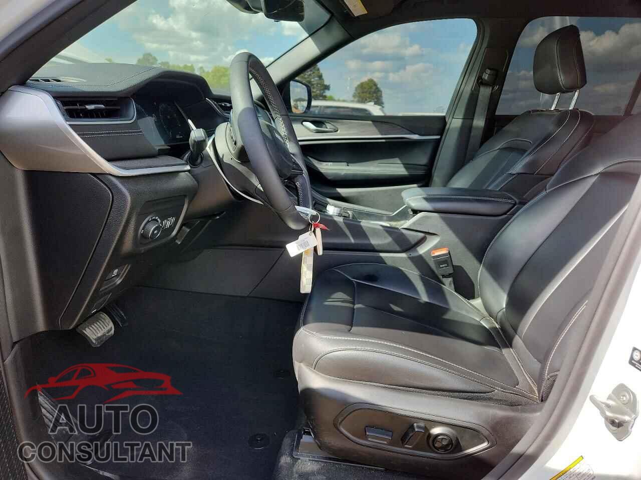 JEEP CHEROKEE 2025 - 1C4RJGBG5SC349020