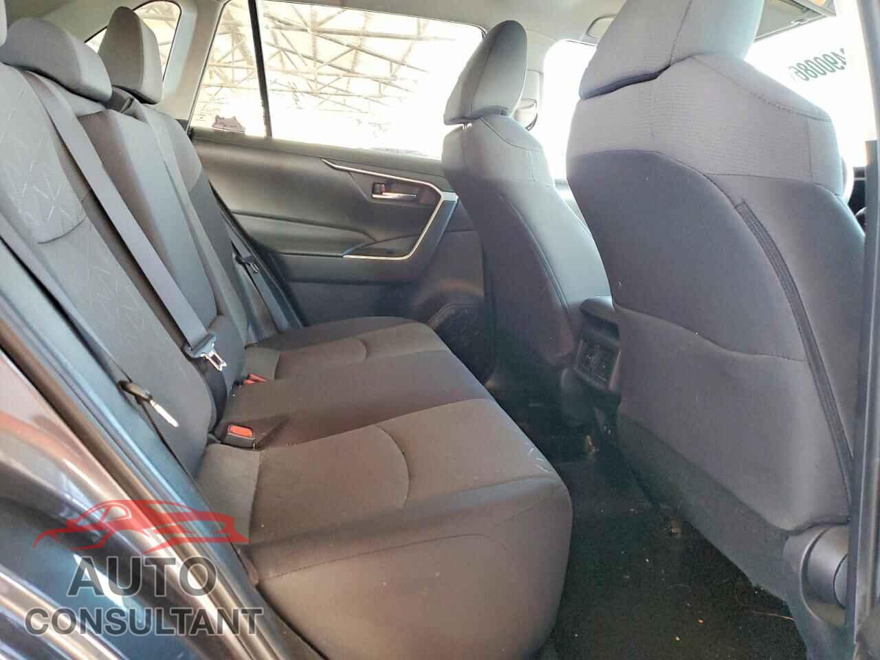 TOYOTA RAV4 2020 - 2T3W1RFVXLC064076