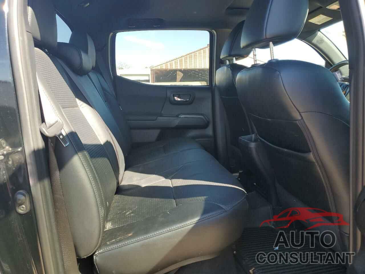 TOYOTA TACOMA 2020 - 3TMAZ5CN2LM124397