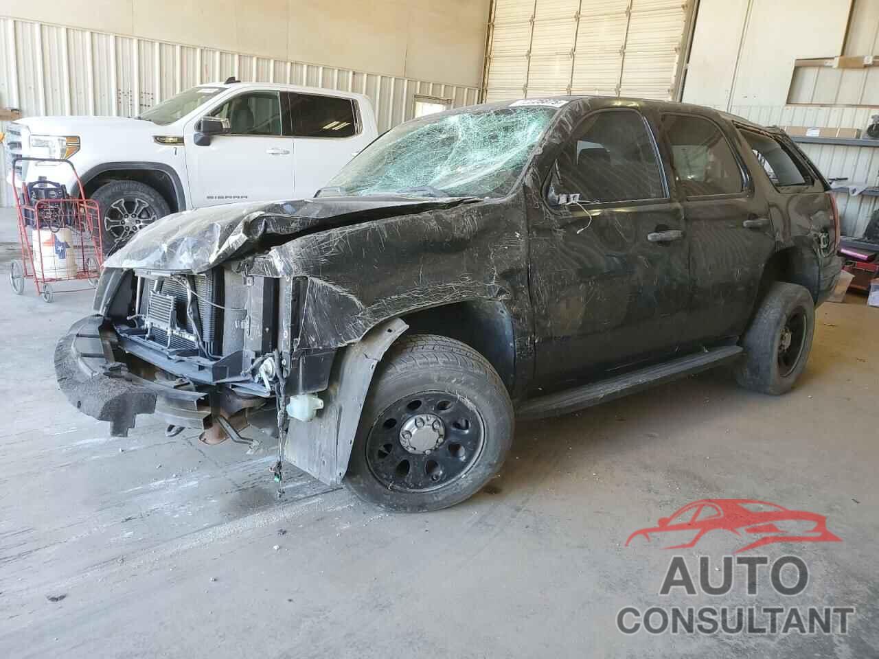 CHEVROLET TAHOE 2013 - 1GNLC2E01DR190568