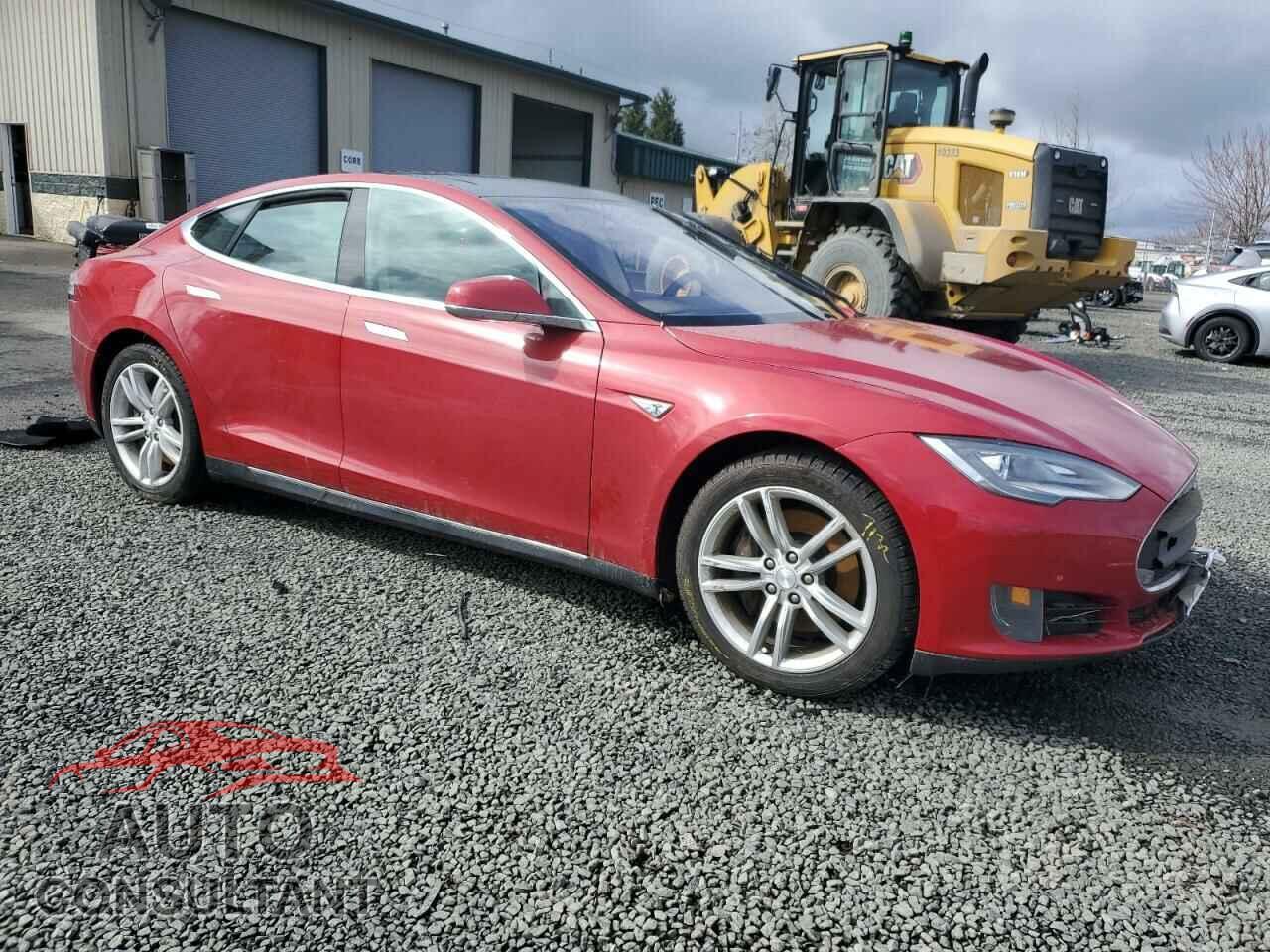 TESLA MODEL S 2013 - 5YJSA1CN9DFP19743