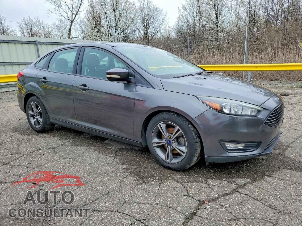 FORD FOCUS 2017 - 1FADP3FE5HL213852